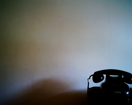 【写真】VQ1005で撮影した前川國男邸の黒電話