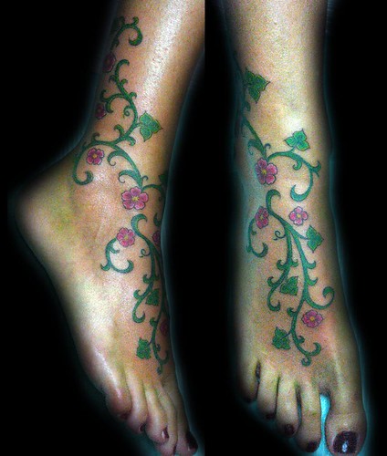 Below you will find some great ideas for ankle tattoo designs for women.