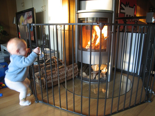 Childproof fireplace