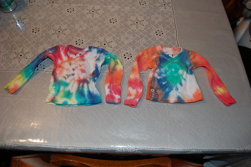 Tie-Dyeing Newborn Shirts for Marek