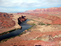 View from Spencer Trail of Lee´s Ferry and the Vermilion Cliffs