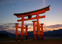 Miyajima Torii and New Moon［Worldheritage］