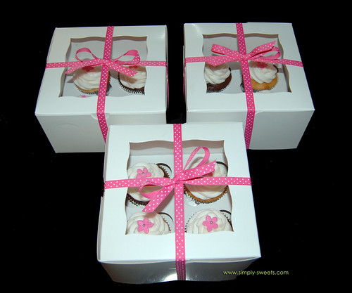 Box of 4 cupcakes Thank you gifts