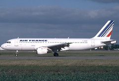 Air France A320-111 F-GGEB TLS 12/10/1998