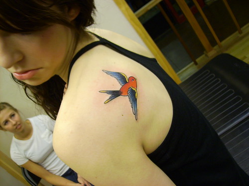 Labels: free sample off Girl with Bird Tattoo Front View