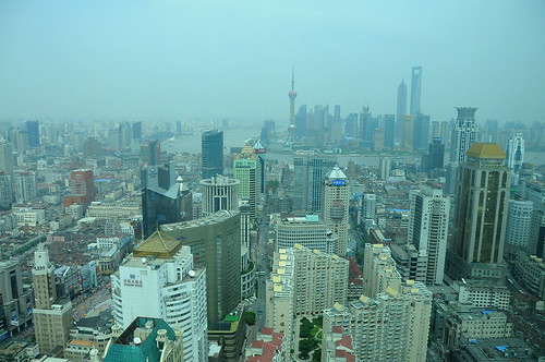 Lunchtime Smog Over Shanghai