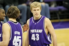 Luke, hijo de Jack y actualmente jugador de Portland University. Foto: AP Photo