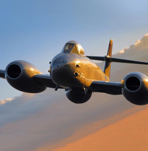Airplane picture - Gloster Meteor F.8