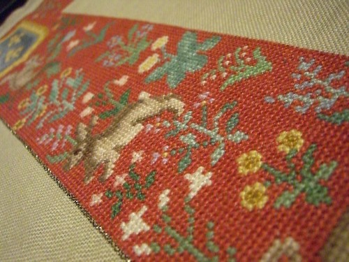 Crosss stitch on linen - close up of border