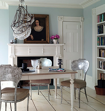 Swedish-inspired dining room: Gustavian table + gilded chairs,house, interior, interior design