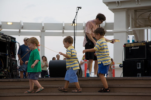 Kids at the boardwalk concert