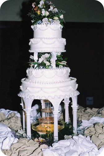 fountains for wedding cakes