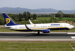 Ryanair (G!) B737-8AS EI-DAJ GRO 27/04/2008