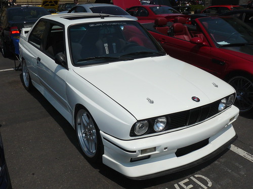 Best of 80's Brian Thull's white BMW e30 M3