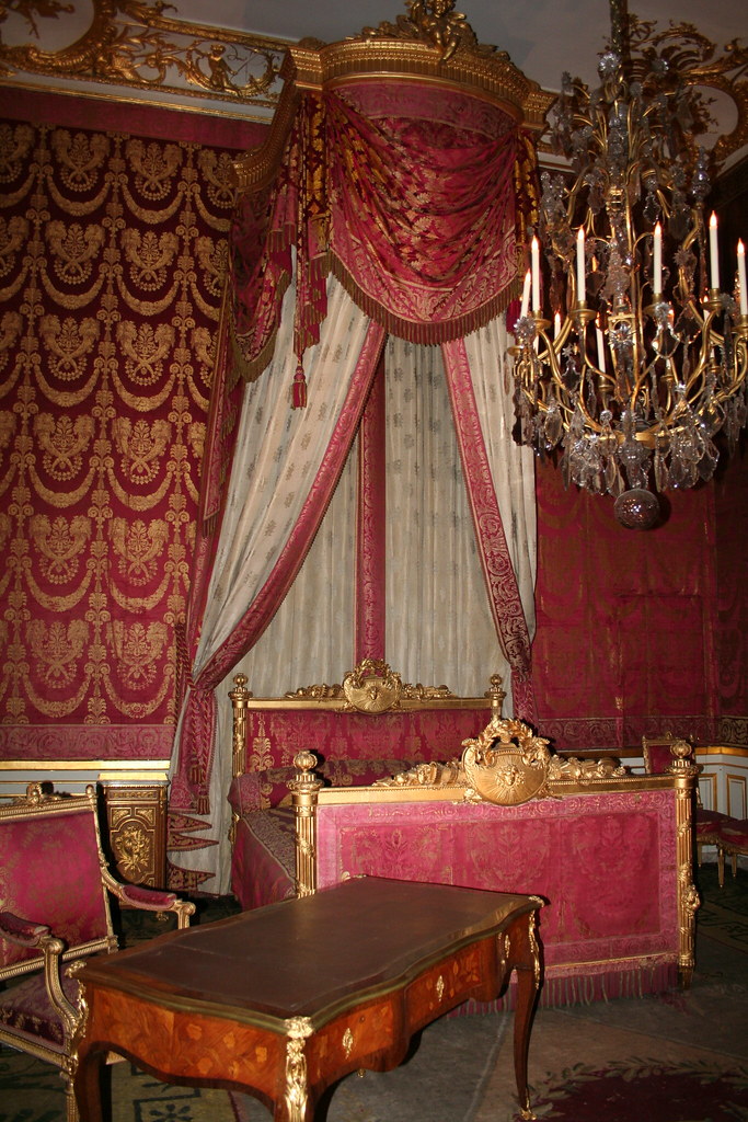 Спальня королевской любовницы