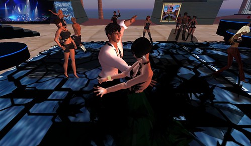SECOND LIFE COUPLE