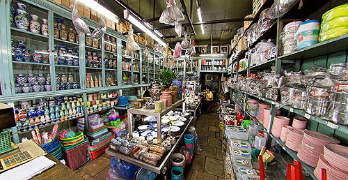 Chiang Heng, a third-generation kitchen supplies store on Th Charoen Krung, Bangkok