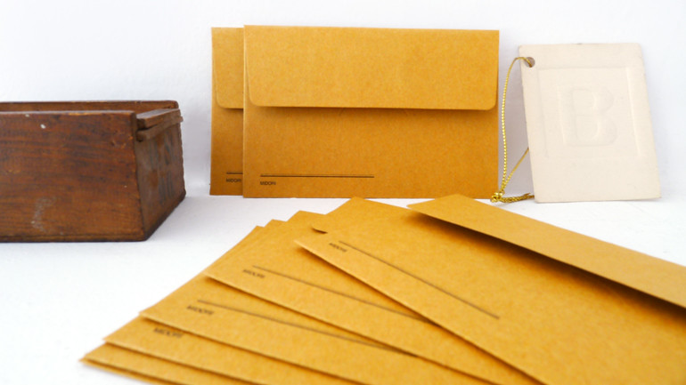 KRAFT envelopes (small/orange)