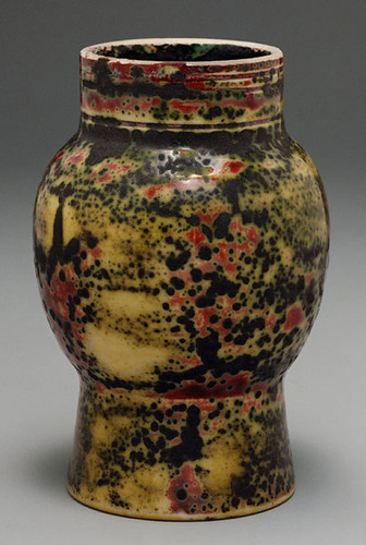 010-Jarra de cerámica. 1901–02