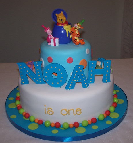 first birthday cakes for boys. Winnie the Pooh first birthday