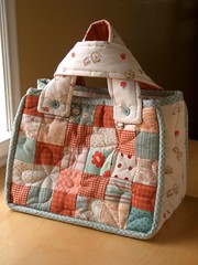 TeaTime quilted bag par PatchworkPottery
