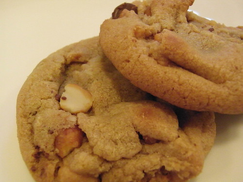 10-27 peanut butter milk chocolate chip cookie