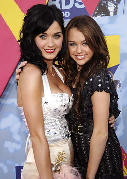 Katy Perry and Miley Cyrus by ashleemurphy1.