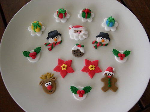 Assorted Natal toppers queque