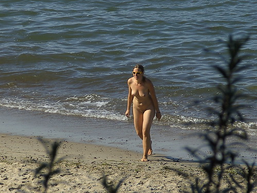 the naked sea beach candid pics: girl, beach, nude, nudebeach