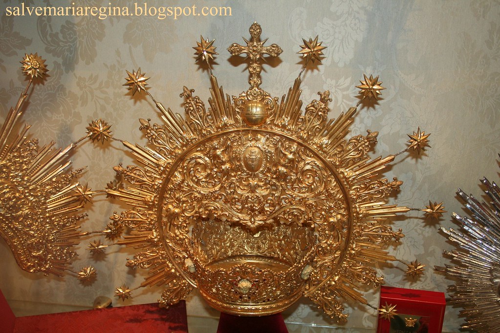 Corona de Nuestra Señora del Mayor en su Soledad.