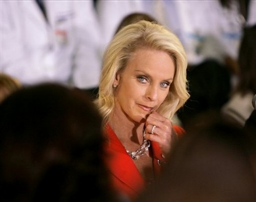 cindy mccain. 9 Pictures of Cindy McCain