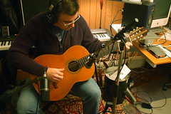 Recording classical guitar - 6 at Flickr.com