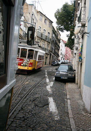 Lisbon Day 5 17 tram meets tram on Calcada de Santo Andre from tram 28