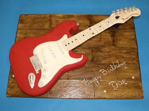 14th birthday cake. Guitar Birthday Cake.