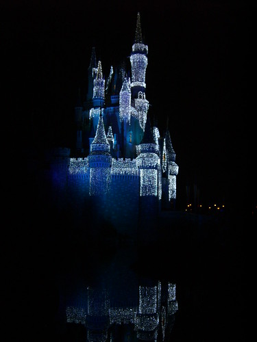 magic kingdom castle christmas. magic kingdom castle christmas
