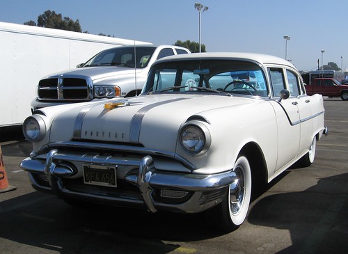Pontiac 1955
