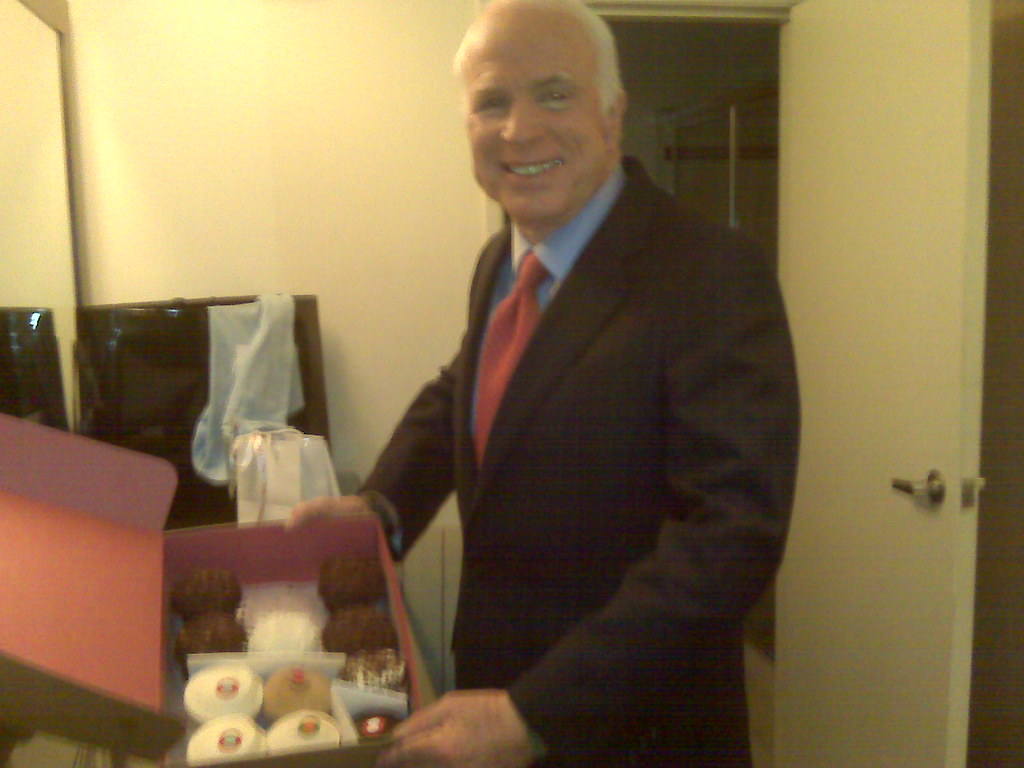John McCain with Sprinkles Cupcakes backstage at The Tonight Show