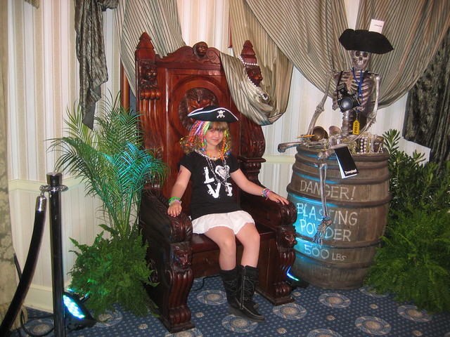 11-0507 POTC Premiere-Piper sitting on the throne in Lincoln center with an ominous press skeleton by PiperReese