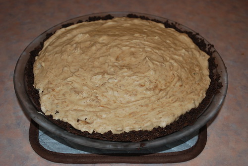 peanut butter pie with choc crust