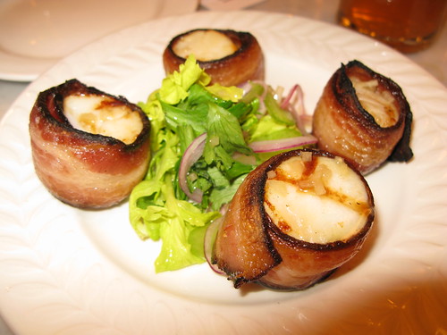bacon wrapped scallops @ local 121