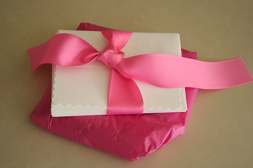 Pink love: wedding gift wrapped and ready