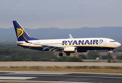 Ryanair B737-8AS EI-DYO GRO 17/09/2008