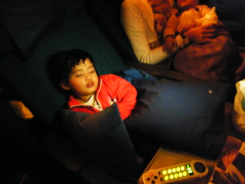 Sleeping in MH88 ( KLIA-Narita)