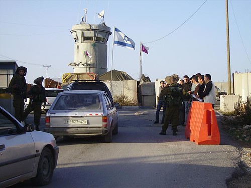 Atara - Bir Zeit checkpoint - 23 November 2008 - photo by Nur Bar-On