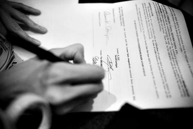 lease signing 