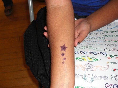 Temporary Airbrush Tattoos of Star Tattoo in Hand