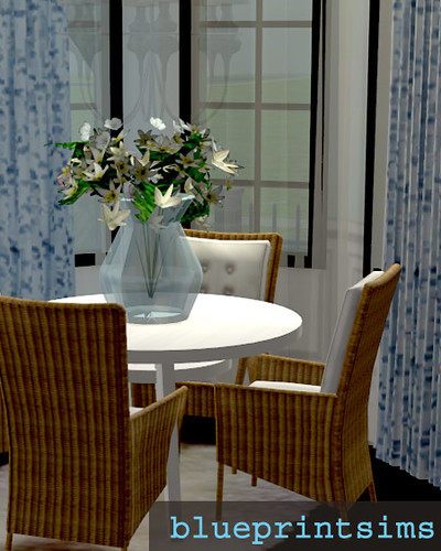 Wicker Dining Room Furniture on Natural Elements Like The Rattan Wicker Chairs In The Dining Room