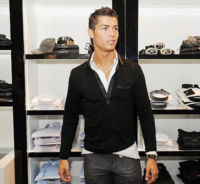 CR7 Store, Cristiano Ronaldo, Cristiano Ronaldo Wallpaper, Pictures, Photos