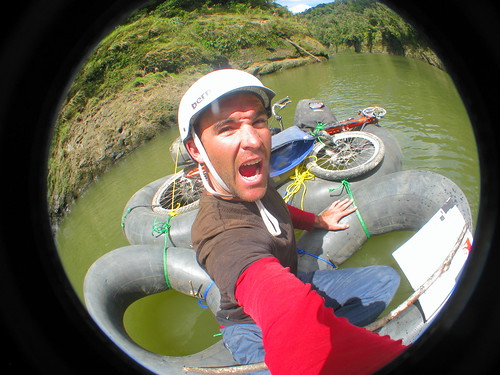 It floats! (Floating 30km down the Whanganui River in Whanganui National Park, New Zealand on a home made raft with bicyle attached)