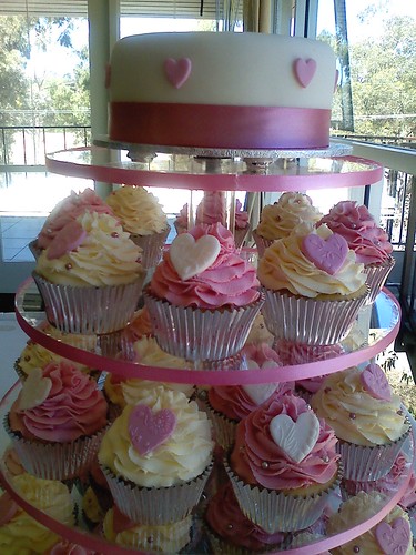 Wedding cake Pink White hearts